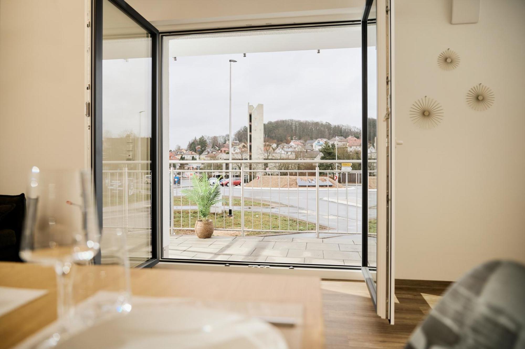 Moderne Apartments Mit Highspeed-Wlan Und Gratis-Tiefgarage Ihr Perfekter Rueckzugsort Nahe Dem Zentrum Und Der Therme I Barrierearm Bad Kissingen Eksteriør billede